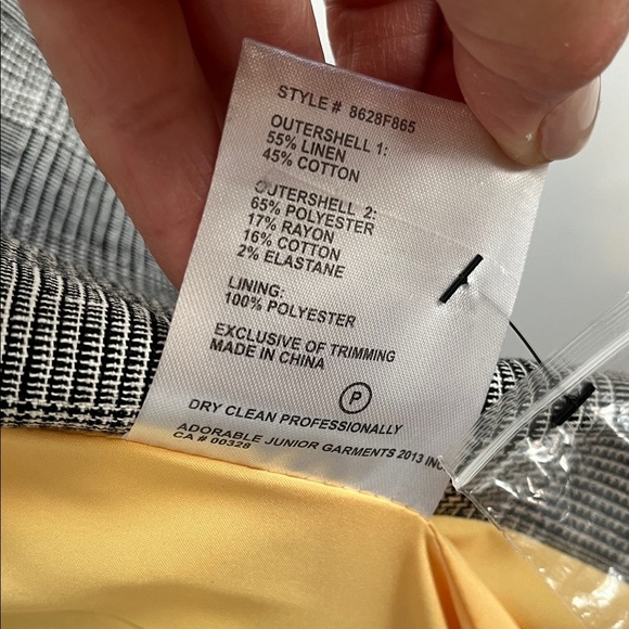 NVLT NWOT Oversized Grey Pinstripe Asymmetric Blazer Lined, Size S/M - Picture 12 of 13